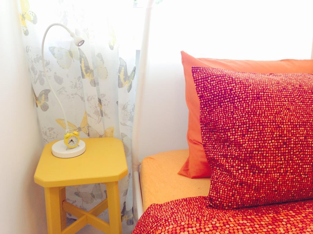 Lovely Sunny Flat In City Center Warsaw Room photo